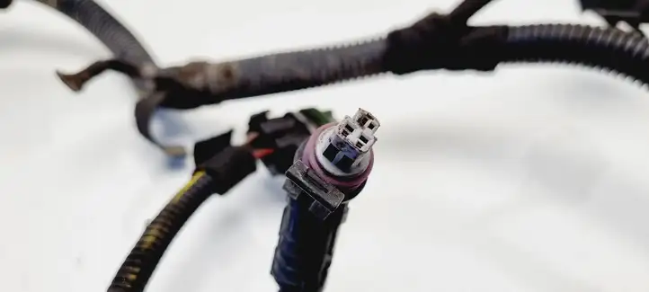 Opel Zafira (2003 - 2006)  90589172 Проводка вентилятора охлаждения