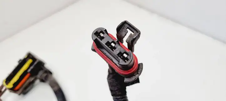 Opel Zafira (2003 - 2006)  90589172 Проводка вентилятора охлаждения