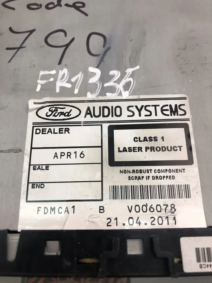Ford Fiesta (2009 - 2012) VPAELF18C844CB Магнитола / мультимедийная система — фото 4