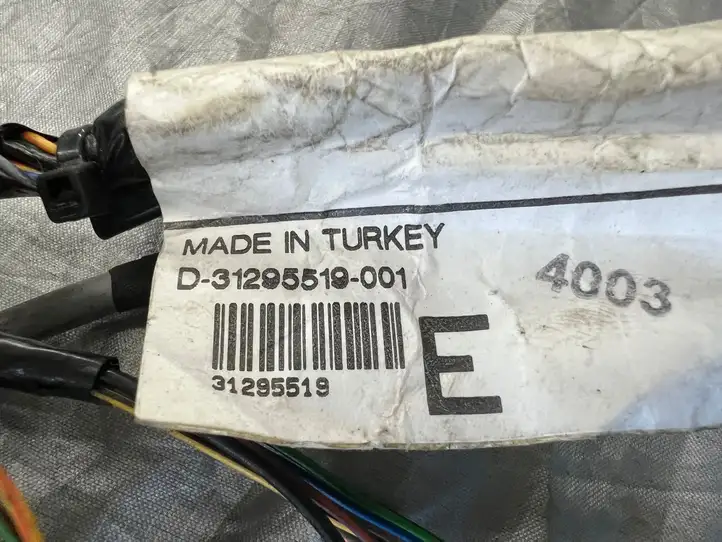 Volvo XC60 (2008 - 2013) 31295519 Прочая электропроводка — фото 3