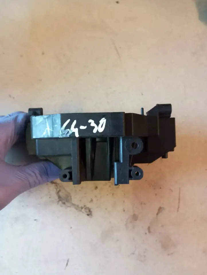 Volvo C30 (2010 - 2013) 31313108 Датчик угла поворота руля — фото 5