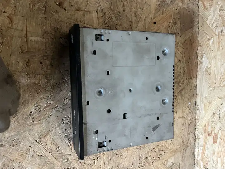 Mercedes-Benz E W211 (2002 - 2009)  HS065S37561766 Радио/ проигрыватель CD/DVD / навигация