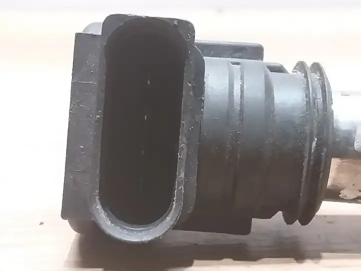 Volkswagen PASSAT B6 (2005 - 2010) 0040102033 Катушка зажигания — фото 3