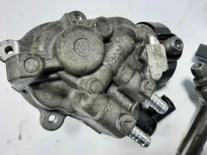 Skoda Octavia Mk3 (5E) (2013 - 2019) 04L130755D Комплект системы впрыска — фото 8