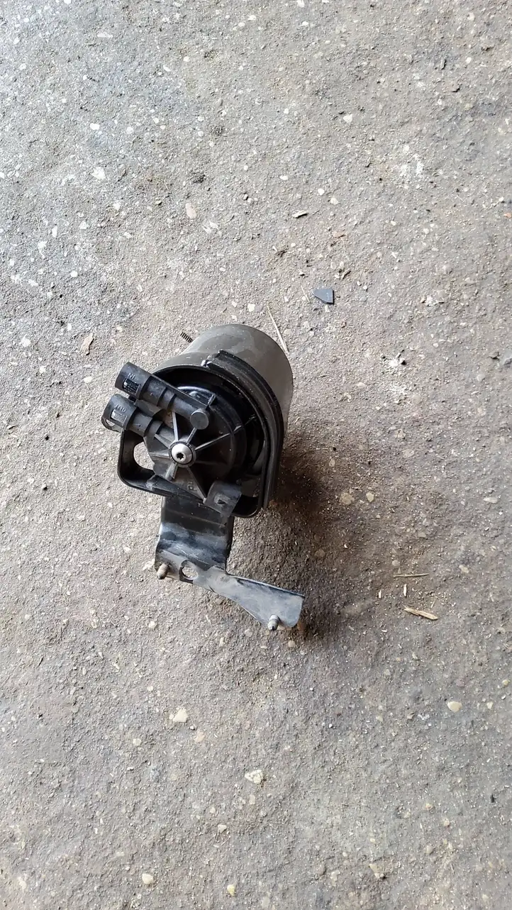 Opel Zafira B (2008 - 2014) 13333981 Корпус топливного фильтра — фото 1