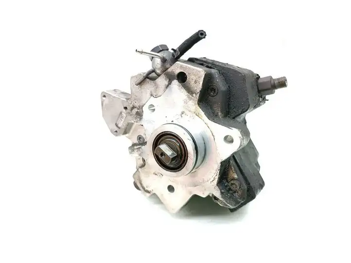 Hyundai Santa Fe (2005 - 2009) 33100-27400 Топливный насос — фото 1