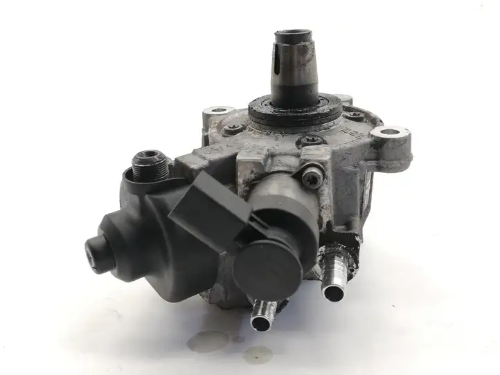 Toyota Avensis T270 (2015 - 2018) 0445010756 Топливный насос — фото 2