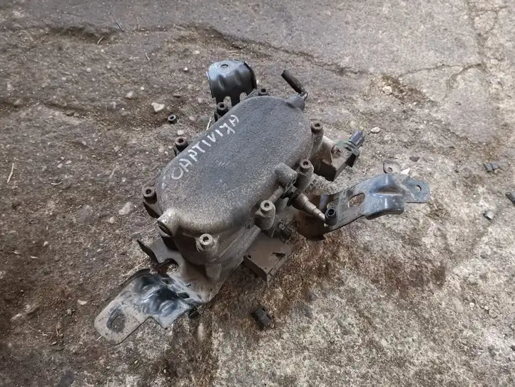 Chevrolet Captiva (2013 - 2016) Корпус топливного фильтра — фото 1