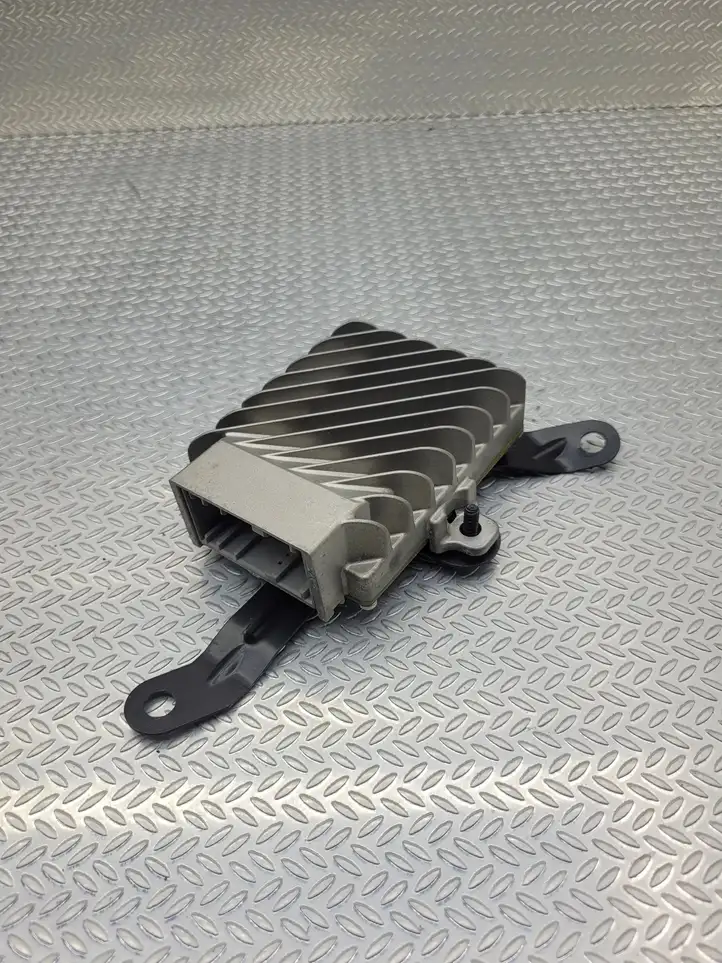 BMW 6 F12 F13 (2010 - 2018) 9287265 Блок Hi-Fi аудиосистемы — фото 1