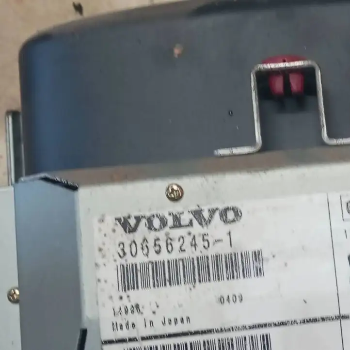 Volvo XC70 (2004 - 2007) 306562451 Магнитола / мультимедийная система — фото 6