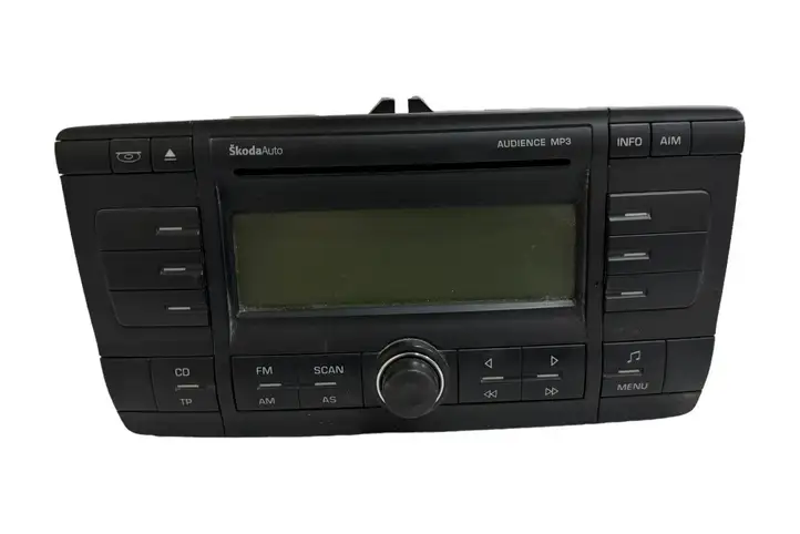 Skoda Octavia Mk2 (1Z) (2004 - 2013) 1Z0035156D Магнитола / мультимедийная система — фото 1