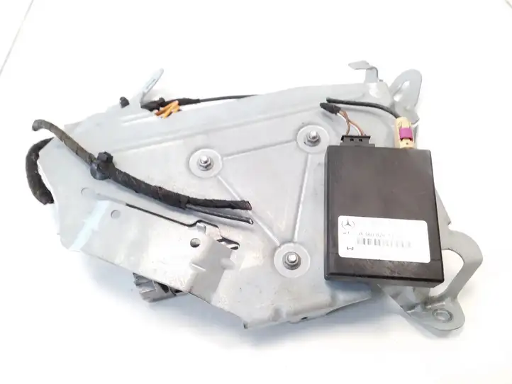 Mercedes-Benz E W212 (2009 - 2016) A1669003407 Блок Hi-Fi аудиосистемы — фото 2