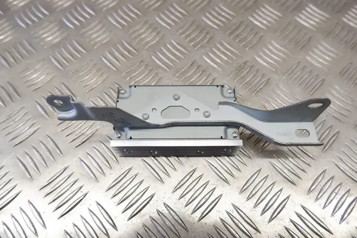 Lexus IS III XE30 (2013 - 2016) 8624053010 Блок Hi-Fi аудиосистемы — фото 2