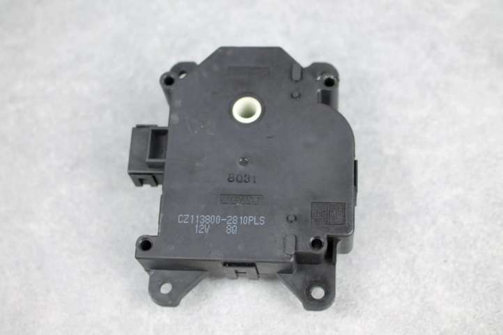 Z1138002810PLS Toyota Yaris Oro sklendės varikliukas