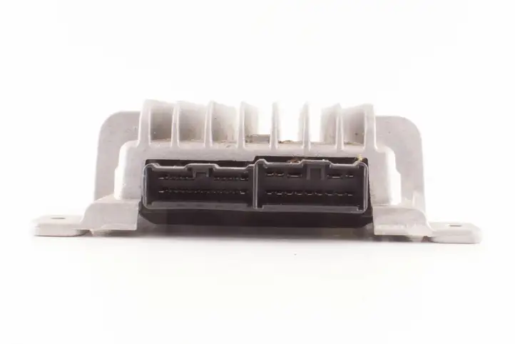 Nissan Qashqai (2006 - 2010) 28061JM20A Блок Hi-Fi аудиосистемы — фото 2