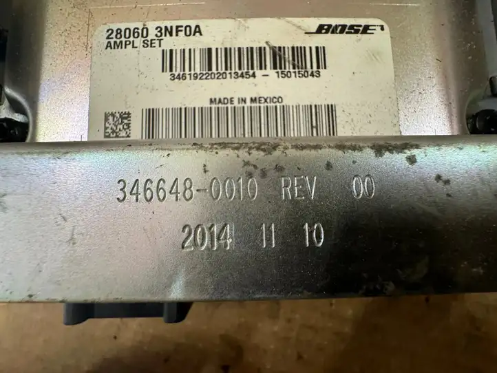 Nissan Leaf I (ZE0) (2010 - 2017) 280603NF0A Усилитель звука — фото 8