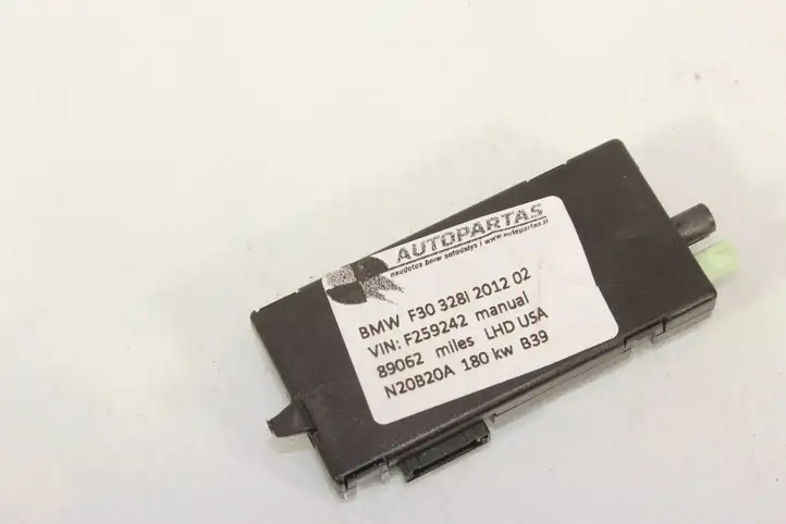 BMW 3 F30 F35 F31 (2012 - 2018) AV9231178 Усилитель антенны — фото 2