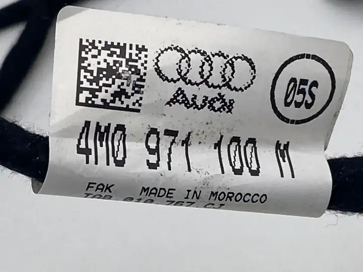 Audi Q7 4M (2015 - ) 4M0971100M Прочая электропроводка — фото 4