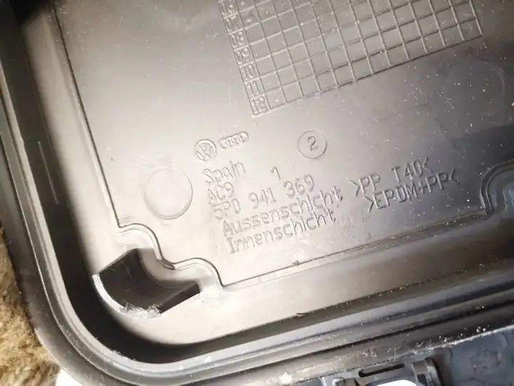 Seat Leon (1P) (2005 - 2012)  5p0941369 Другая внешняя деталь