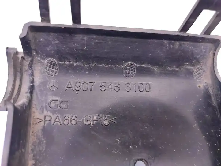 Mercedes-Benz Sprinter W907 W910 (2018 - ) A9075463100 Прочие детали салона — фото 6