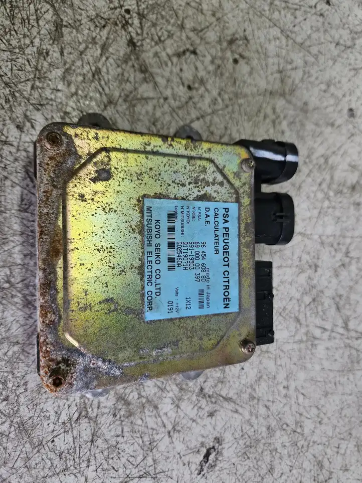 Citroen C3 (2002 - 2009) 9645460880 Блок управления усилителем руля — фото 2