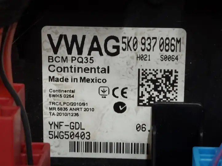 Volkswagen Golf VI (2009 - 2013) 5K0937086M Модуль комфорта — фото 5