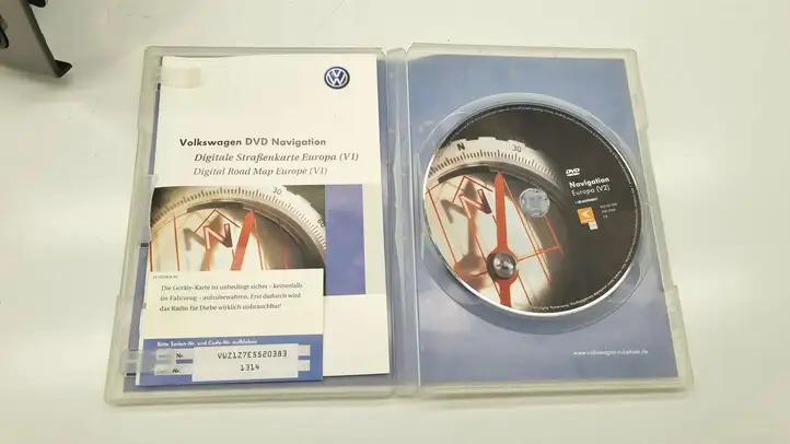 Volkswagen PASSAT B6 (2005 - 2010) 1K0035198B Магнитола / мультимедийная система — фото 6
