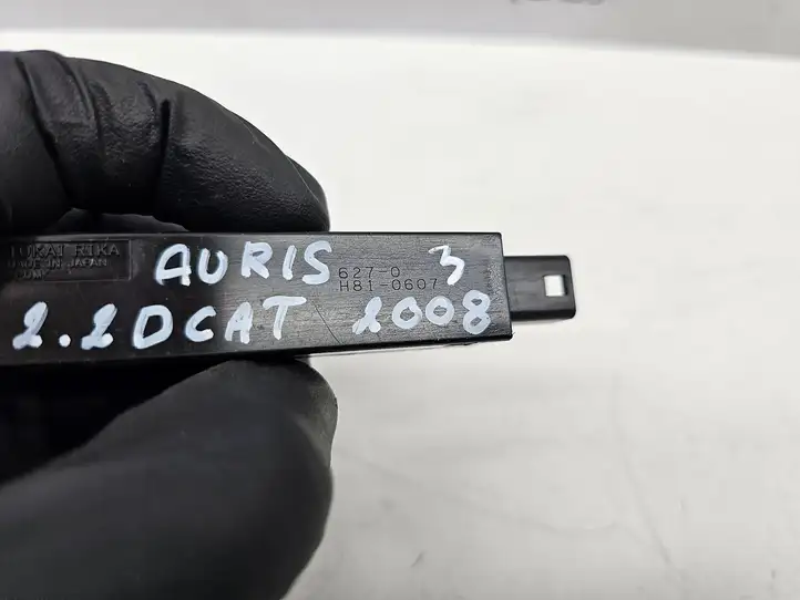 Toyota Auris 150 (2006 - 2012) 6270 Антенна системы Keyless — фото 6