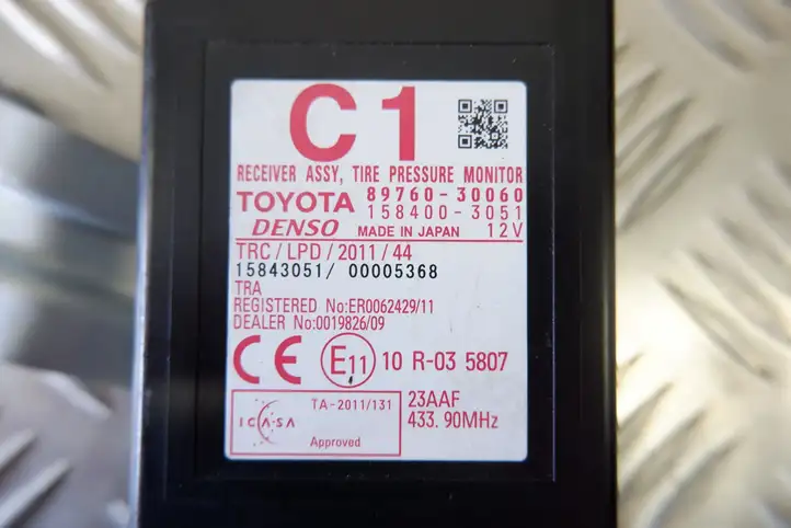 Lexus GS250 300 350 300h 450h (2011 - 2015) 8976030060 Блок управления TPMS — фото 5