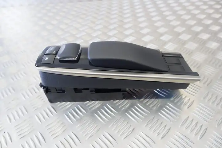 Lexus GS250 300 350 300h 450h (2011 - 2015) 8478030120 Контроллер мультимедийной системы — фото 6