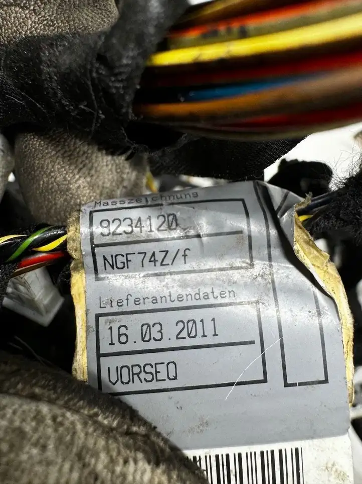 BMW 7 F01 (2008 - 2016) 6631403 Проводка передней двери — фото 2