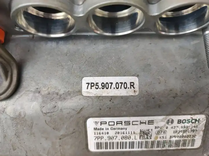 Porsche Cayenne (92A) (2011 - 2017) 7PP907080L Аккумулятор гибридного / электрического автомобиля — фото 8