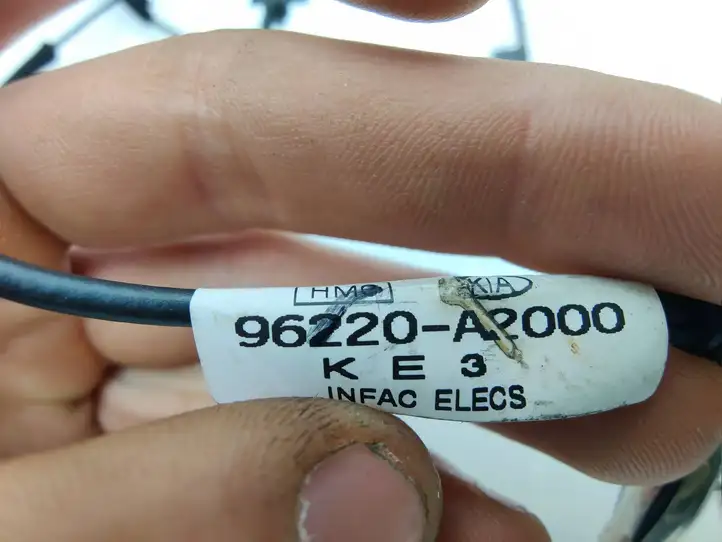 Kia Ceed (2015 - 2018) 96220A2000 Прочая электропроводка — фото 3