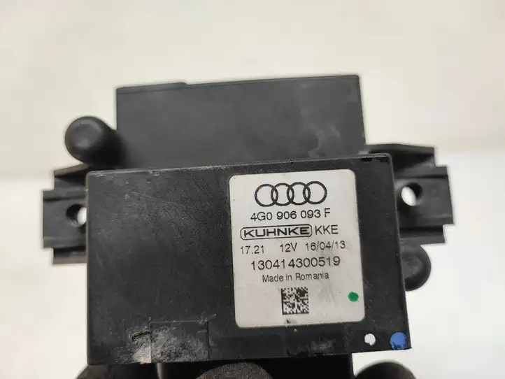 Audi Q5 SQ5 (2012 - 2017) 4G0906093F Блок управления топливным насосом — фото 5