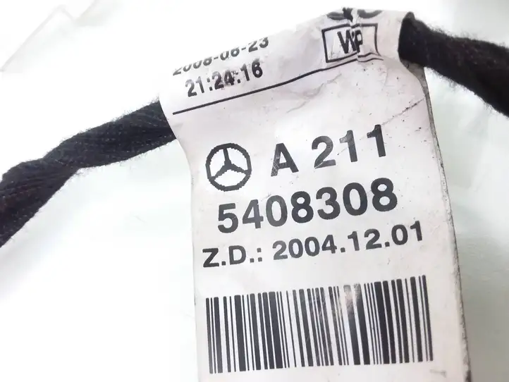 Mercedes-Benz CLS C219 (2003 - 2011) A2115408308 Проводка передней двери — фото 3