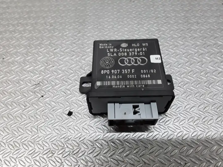 Audi A6 S6 C6 4F (2004 - 2008) 8P0907357F Блок управления светом — фото 1