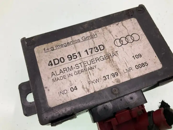 Audi A8 S8 D2 4D (1999 - 2002) 4D0951173D Блок управления сигнализацией — фото 2