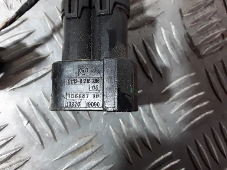 BMW X5 F15 (2013 - 2017) 61139216286 Плюсовой провод аккумулятора — фото 2