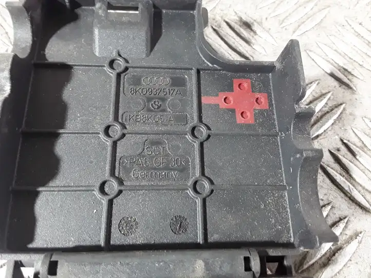 Audi A4 S4 B8 8K (2007 - 2011) 8K0937517A Плюсовой провод аккумулятора — фото 2