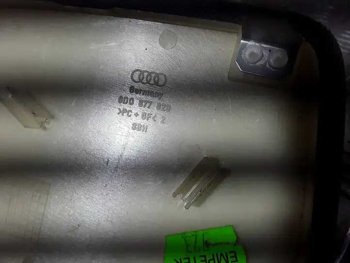 Audi A3/S3 8L (2000 - 2003) Прочие детали салона — фото 2