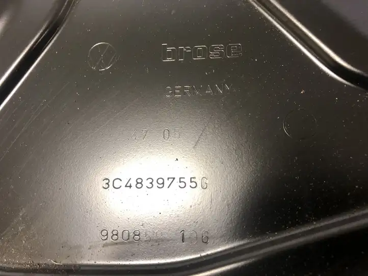 Volkswagen PASSAT B6 (2005 - 2010)  3C4839755G Механизм механического подъема окон задней двери