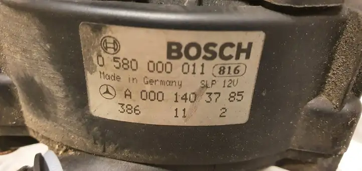Mercedes-Benz S W220 (1998 - 2006) A0001403785 Насос вторичного воздуха — фото 2