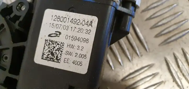 Renault Trafic III (X82) (2014 - )  807216280R Передний комплект электрического механизма для подъема окна