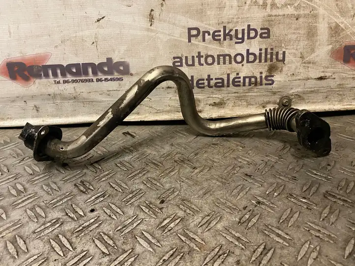 Volkswagen Golf V (2003 - 2009) Трубка EGR — фото 3
