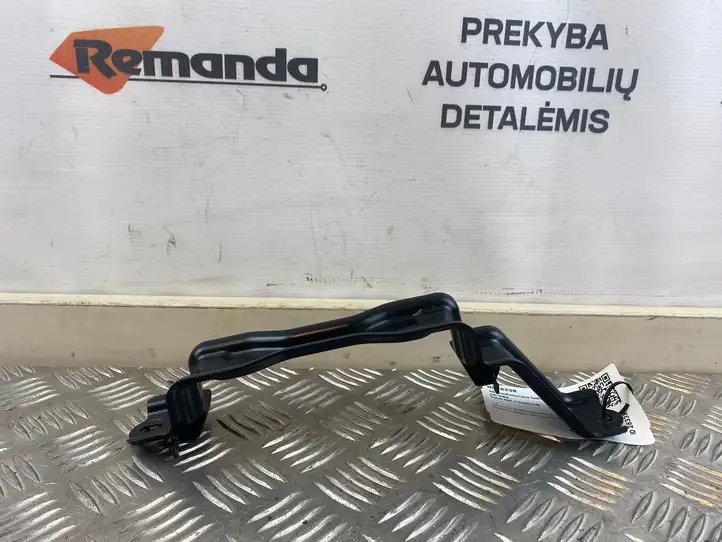 Toyota RAV 4 (XA50) (2018 - ) Держатель аккумулятора — фото 1