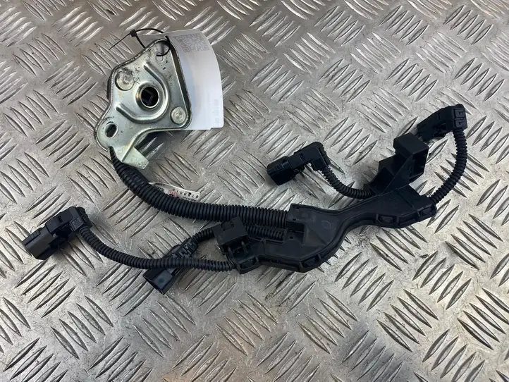 Toyota RAV 4 (XA50) (2018 - ) 8212633050 Прочая электропроводка — фото 8