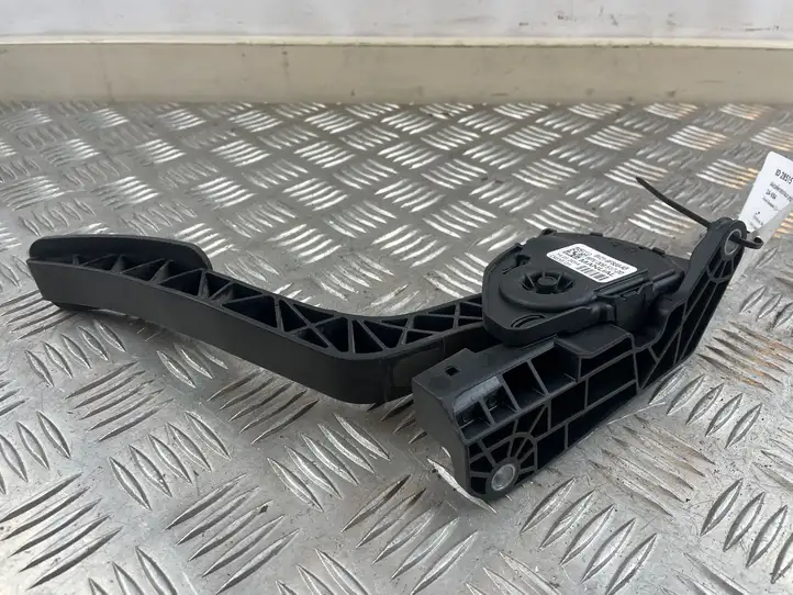 Ford Ecosport (2013 - 2018) 8V219F836AB Педаль акселератора — фото 6