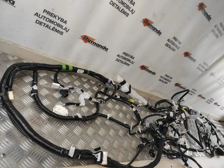 Toyota RAV 4 (XA50) (2018 - ) 8216242V60 Прочая электропроводка — фото 5