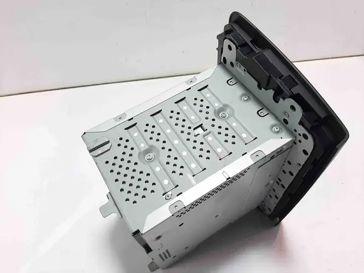 Skoda Rapid (NH) (2012 - 2019) 5J0035161E Магнитола / мультимедийная система — фото 6