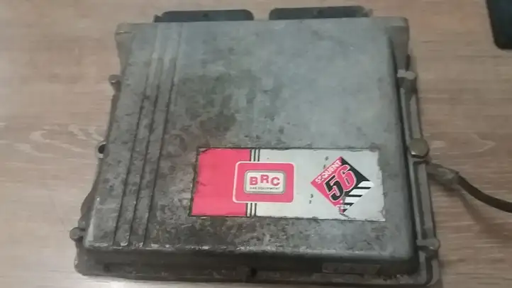Mercedes-Benz ML W163 (1997 - 2005) E3021001 Блок управления ГБО — фото 1